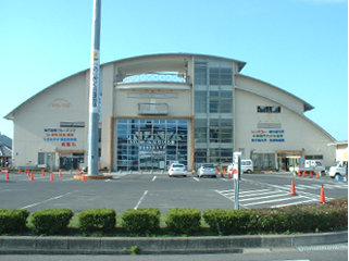 うずしおドームなないろ館